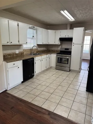 5702 Pine Avenue Pasadena TX 77503
