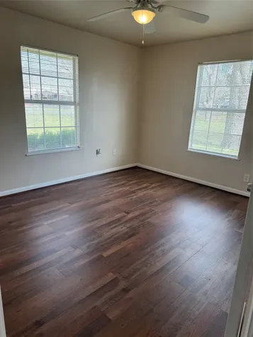 5702 Pine Avenue Pasadena TX 77503