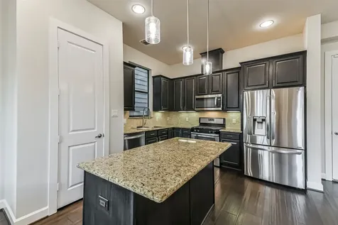 9409 Blalock Tree Court Houston TX 77080