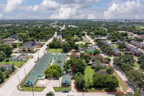 1202 Bayou Street Houston TX 77020
