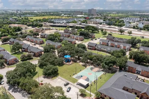 1202 Bayou Street Houston TX 77020