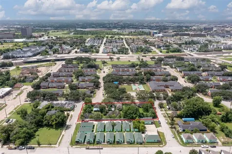1202 Bayou Street Houston TX 77020