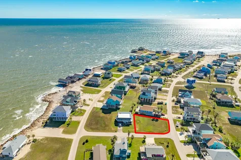 13026 Buccaneer Parkway Freeport TX 77541