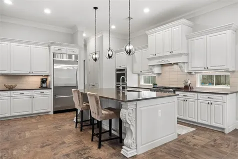 172 Mcgoey Circle The Woodlands TX 77384