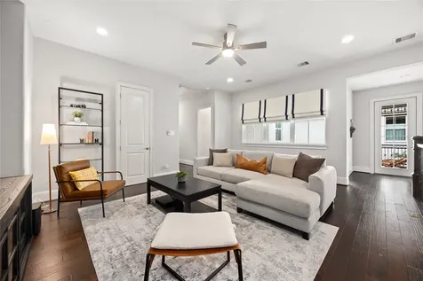 172 Mcgoey Circle The Woodlands TX 77384