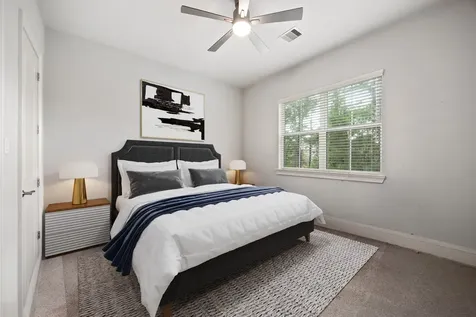 172 Mcgoey Circle The Woodlands TX 77384