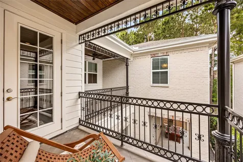 172 Mcgoey Circle The Woodlands TX 77384