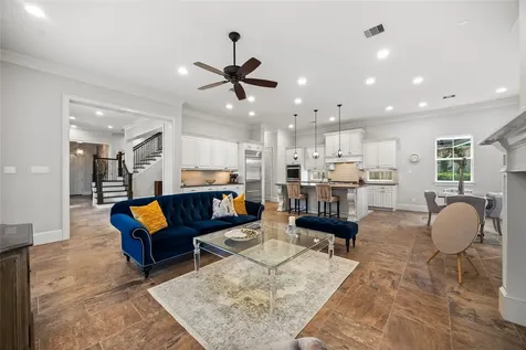 172 Mcgoey Circle The Woodlands TX 77384