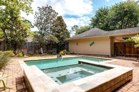 13903 Rosebranch Court Houston TX 77059