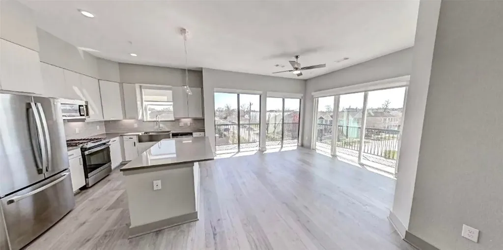 401 W 25th Street 1144 Houston TX 77008