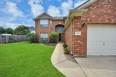 611 Mosman Court Houston TX 77094