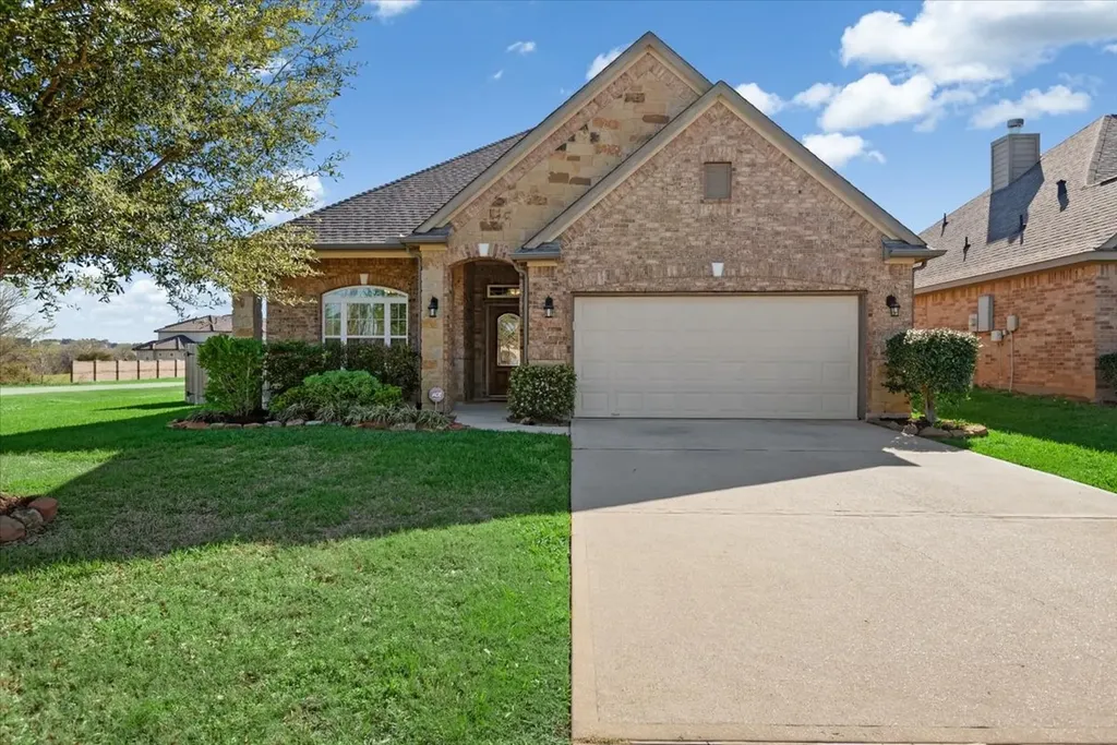 19003 Minero Lane Montgomery TX 77356