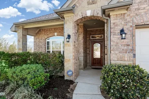 19003 Minero Lane Montgomery TX 77356