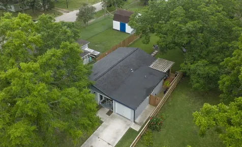 846 S Anderson Street Angleton TX 77515