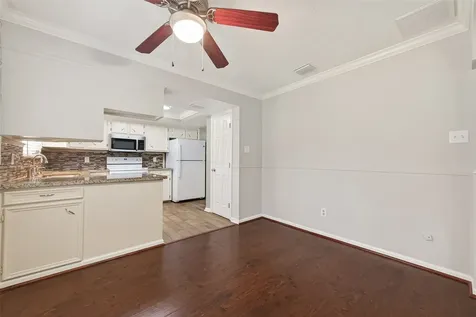 10006 Towne Tower Lane Sugar Land TX 77498