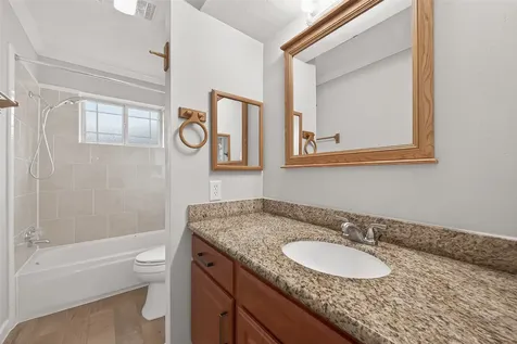 10006 Towne Tower Lane Sugar Land TX 77498