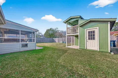 10006 Towne Tower Lane Sugar Land TX 77498