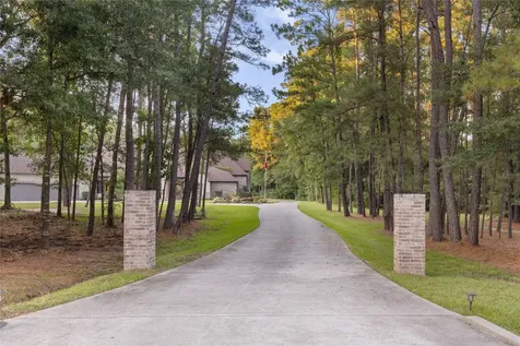 24015 Pack Saddle Trail New Caney TX 77357