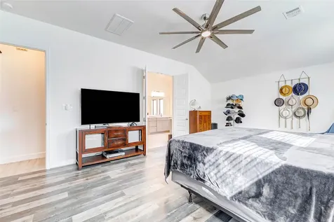 5130 Albany Shores Lane Fulshear TX 77441