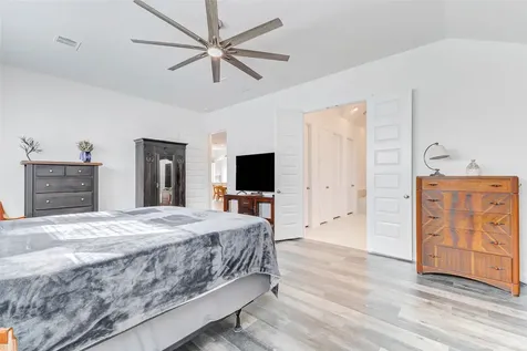 5130 Albany Shores Lane Fulshear TX 77441