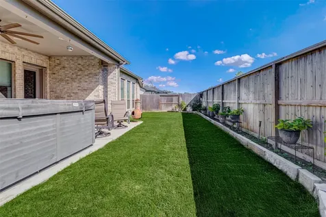 5130 Albany Shores Lane Fulshear TX 77441
