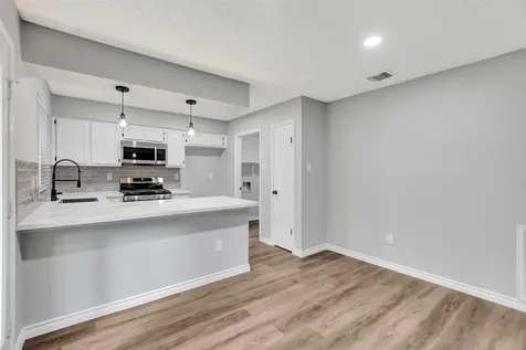 106 N Woodstock Circle Drive The Woodlands TX 77381