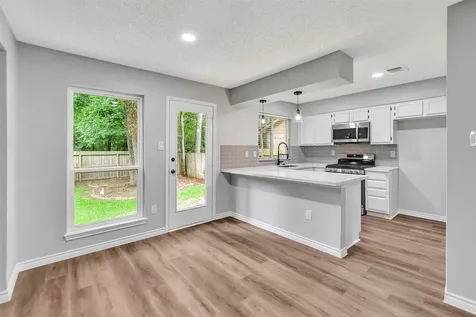 106 N Woodstock Circle Drive The Woodlands TX 77381