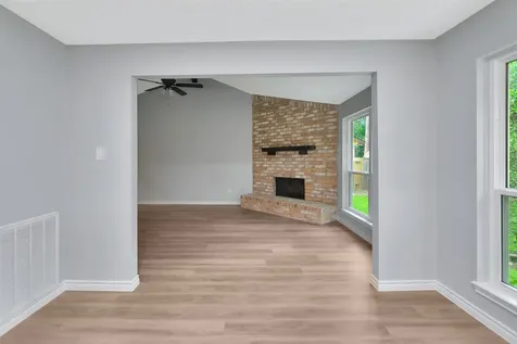 106 N Woodstock Circle Drive The Woodlands TX 77381