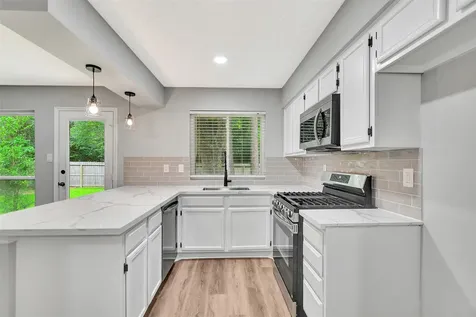 106 N Woodstock Circle Drive The Woodlands TX 77381