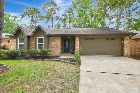 106 N Woodstock Circle Drive The Woodlands TX 77381