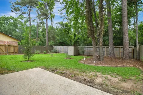 106 N Woodstock Circle Drive The Woodlands TX 77381