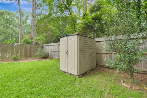106 N Woodstock Circle Drive The Woodlands TX 77381