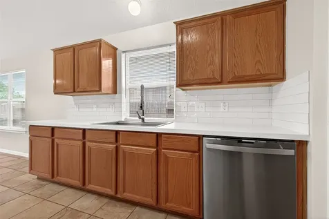 1434 Monterra Point Fresno TX 77545