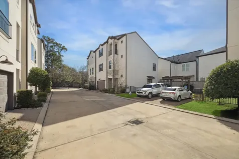 10926 Brookeshire Chase Lane Houston TX 77043