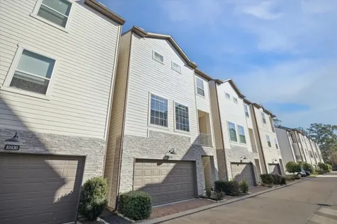 10926 Brookeshire Chase Lane Houston TX 77043