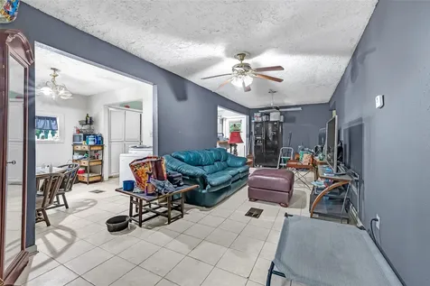 203 Lazy Hollow Lane Livingston TX 77351