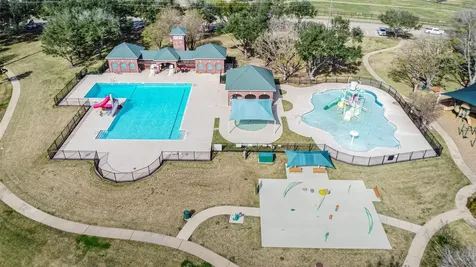 1919 Farmers Creek Drive Richmond TX 77406