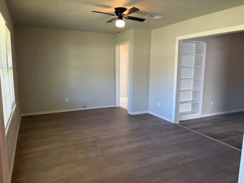 2005 Glasshouse Street Beaumont TX 77703