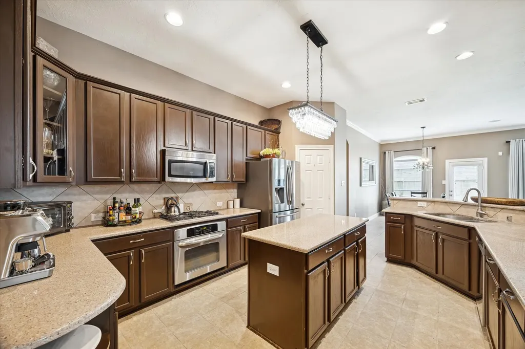 6315 Oakmont Creek Drive Spring TX 77379