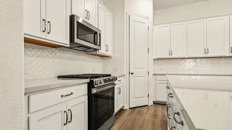 14823 Mission Avenue Mont Belvieu TX 77523
