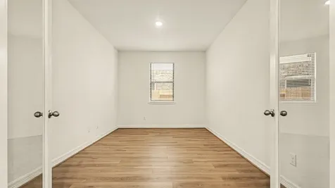 14823 Mission Avenue Mont Belvieu TX 77523