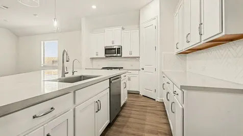 14823 Mission Avenue Mont Belvieu TX 77523