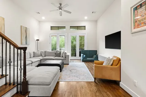 1208 W Dallas Street Houston TX 77019