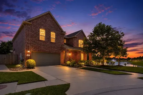 7403 Woodward Springs Drive Pearland TX 77584