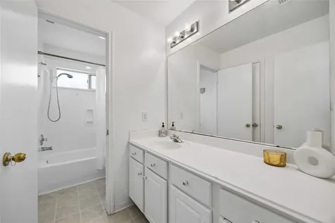 8327 Sonesta Point Lane Houston TX 77083