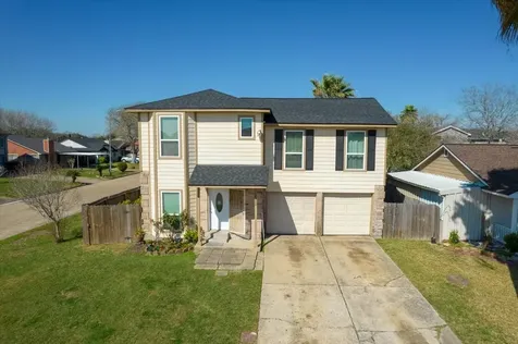 12926 Grovemill Drive Houston TX 77045