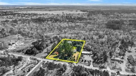 457 County Road 3773 Cleveland TX 77327