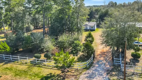457 County Road 3773 Cleveland TX 77327