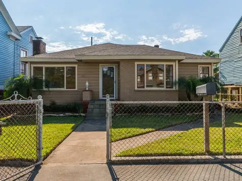 1409 Winnie Street Galveston TX 77550