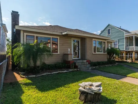 1409 Winnie Street Galveston TX 77550